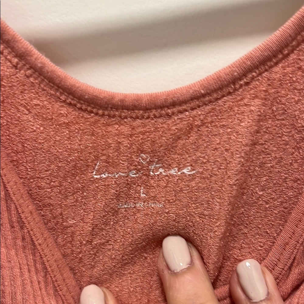 Pink Ribbed Tank Top - Picture 3 of 3